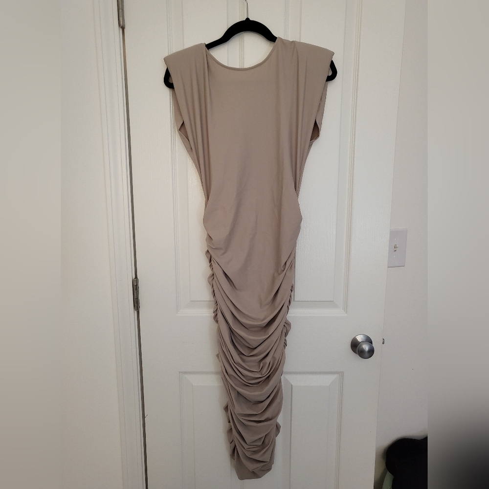 Ruched bodycon dress